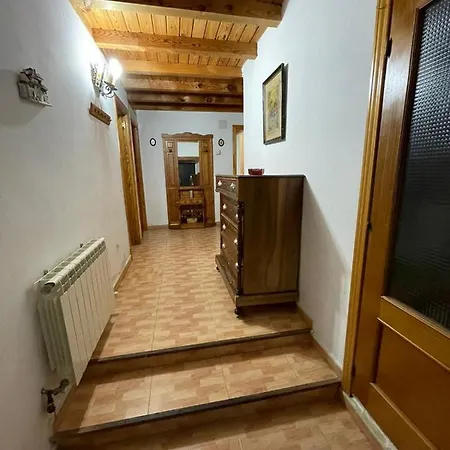 Holiday home La Serrota Navacepedilla de Corneja